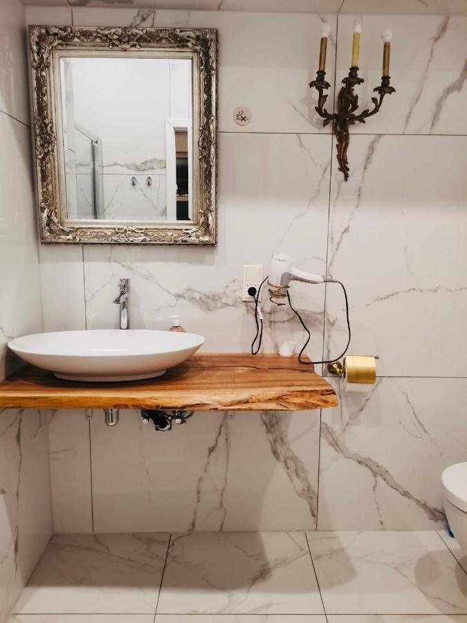 Xuba Apartmentrooms Messe Prater * Viena
